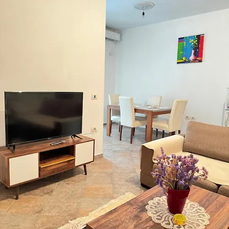 Apartment Centre Lions Gate 8 *
