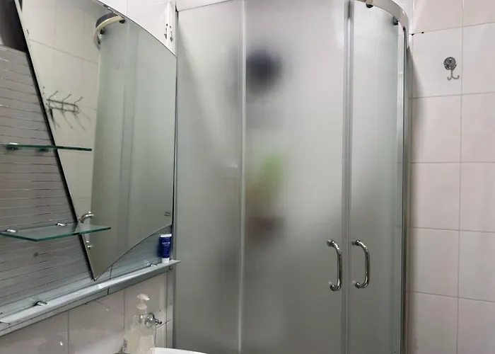 Centre Lions Gate 8 Lägenhet Tirana