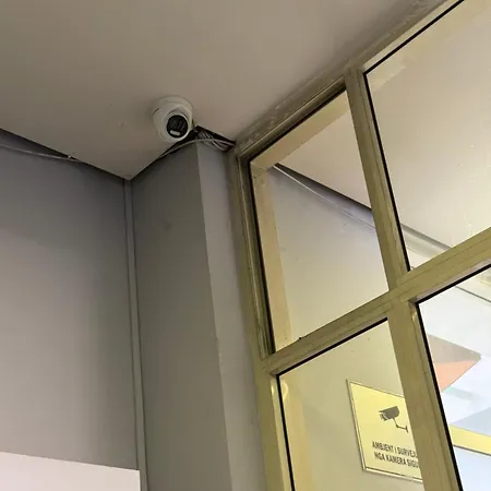 Centre Lions Gate 8 Appartement *