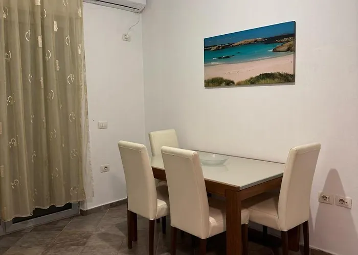 Centre Lions Gate 8 Apartamento *