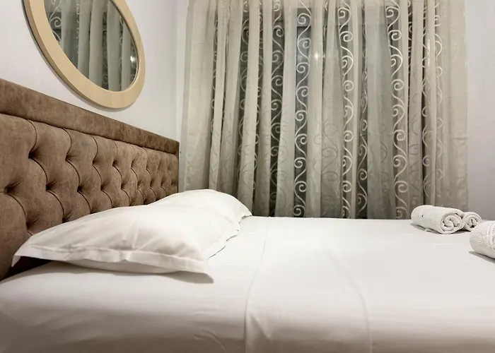 Apartamento Centre Lions Gate 8 *